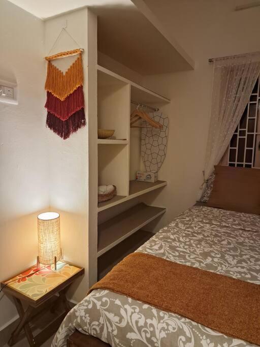 Janhvi's Homestay - Boho Theme 1bhk - Near Airport Apartment Chennai