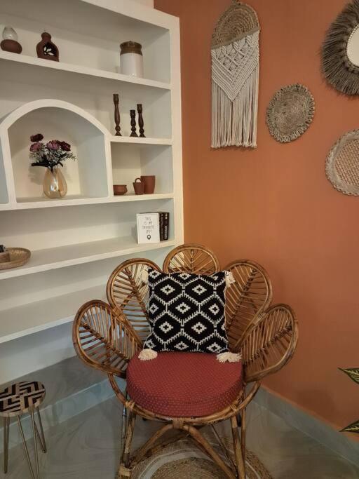 Apartment Janhvi's Homestay - Boho Theme 1bhk - Near Airport